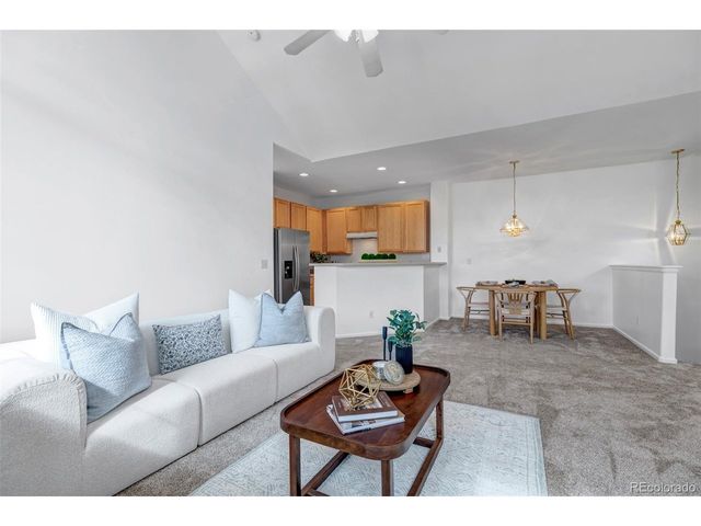 1237 Carlyle Park Cir, Highlands Ranch, CO 80129