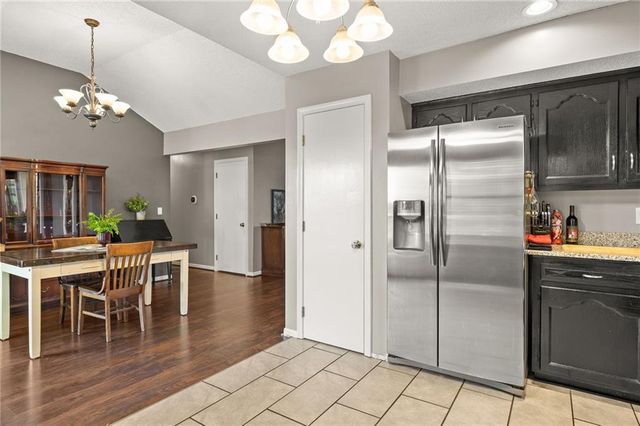 12833 Seminole Drive, Olathe, KS 66062