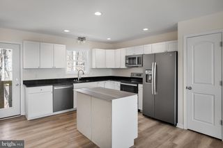 205 GAZELLE TRL, Winchester, VA 22602