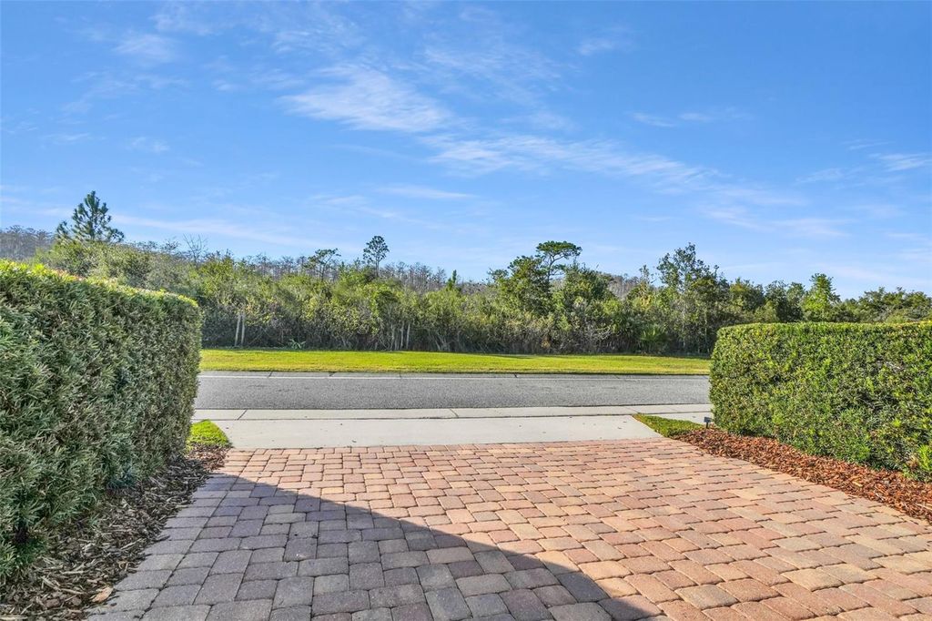 Image 31 of property listing at 8626 VEDDER LANE, Orlando, FL 32832