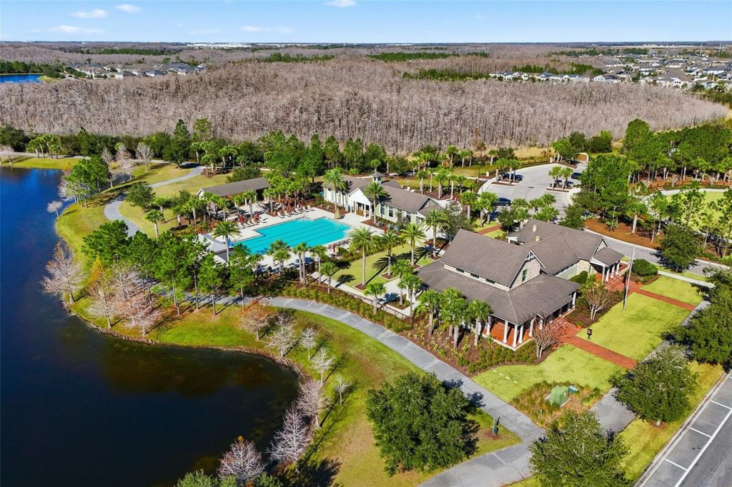 Image 35 of property listing at 8626 VEDDER LANE, Orlando, FL 32832