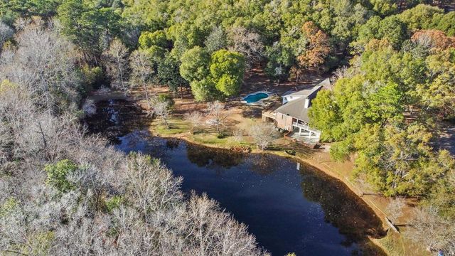 408 Shakespeare Dr., Dothan, AL 36303