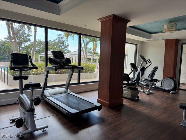 6075 Pelican Bay BLVD 1101, Naples, FL 34108