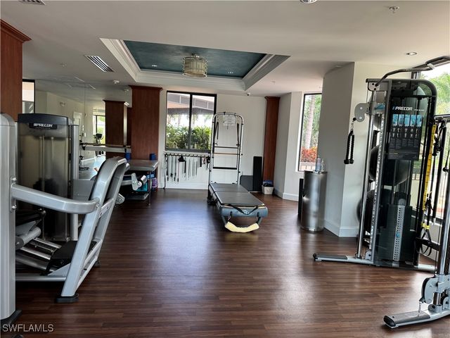 6075 Pelican Bay BLVD 1101, Naples, FL 34108