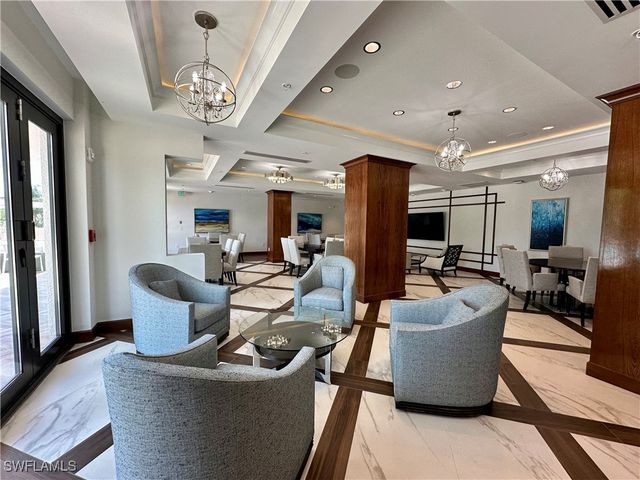 6075 Pelican Bay BLVD 1101, Naples, FL 34108