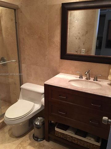 3642 NE 171st St 308, North Miami Beach, FL 33160