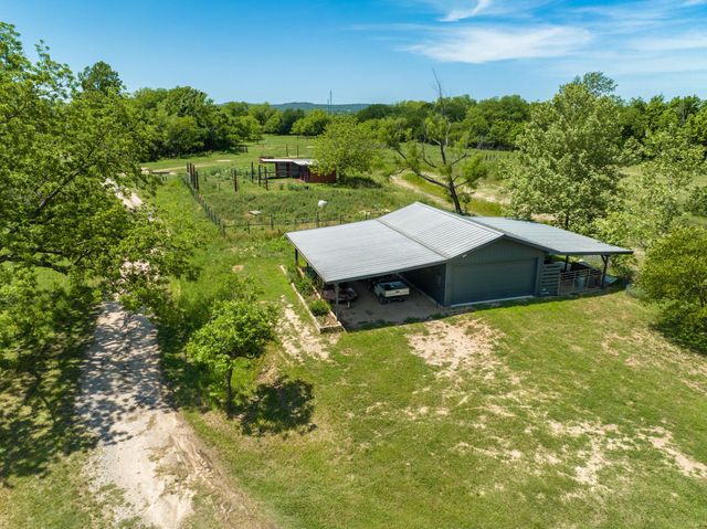 800 Spur 191, Spicewood, TX 78669