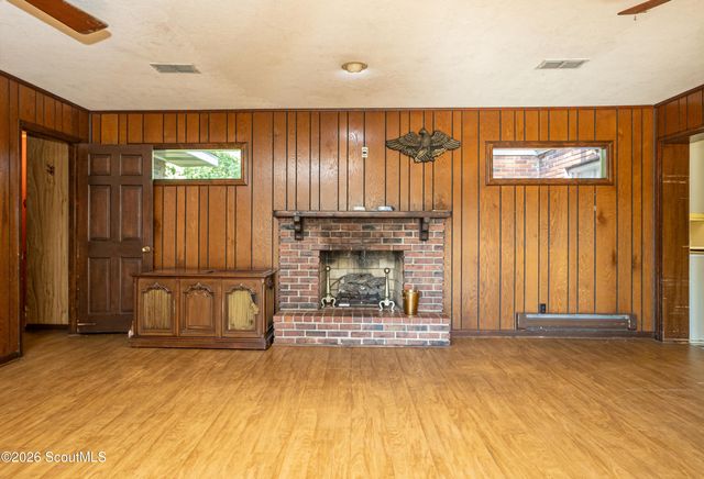 904 Golfview Drive, Waycross, GA 31501