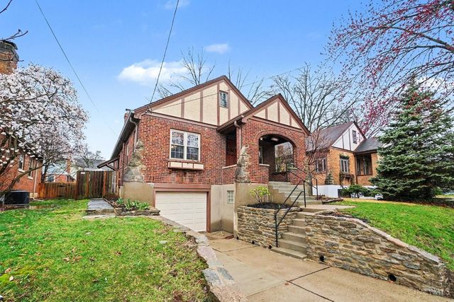 3319 De Forest Drive, Cincinnati, OH 45209