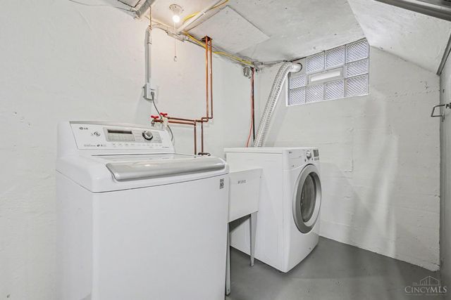 3319 De Forest Drive, Cincinnati, OH 45209