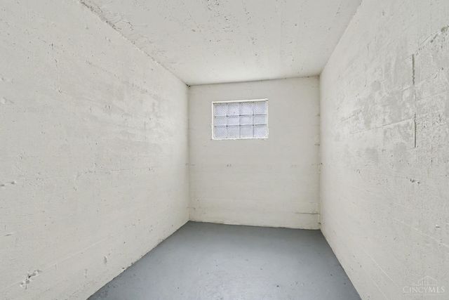 3319 De Forest Drive, Cincinnati, OH 45209