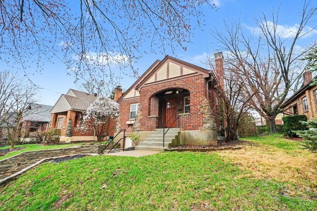3319 De Forest Drive, Cincinnati, OH 45209