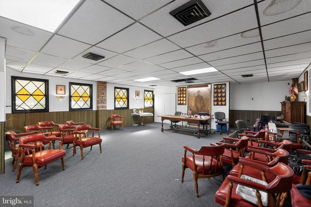 6600 RIDGE AVE, Philadelphia, PA 19128