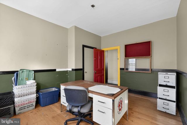 6600 RIDGE AVE, Philadelphia, PA 19128