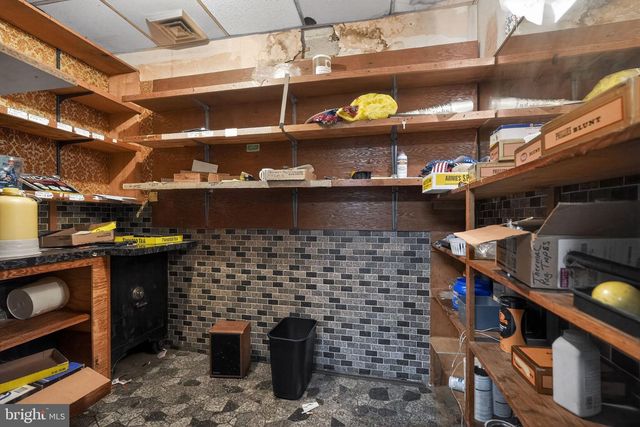 6600 RIDGE AVE, Philadelphia, PA 19128