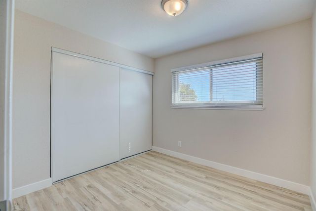 5875 Casa Grande Ave, Rocklin, CA 95677