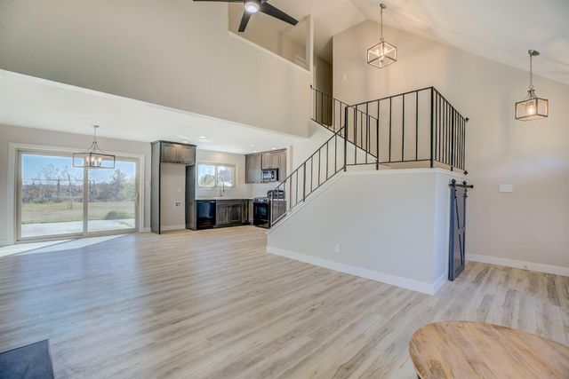 5875 Casa Grande Ave, Rocklin, CA 95677