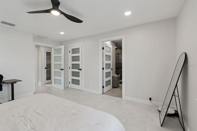 7853 SUNDOWN DRIVE, St Petersburg, FL 33709