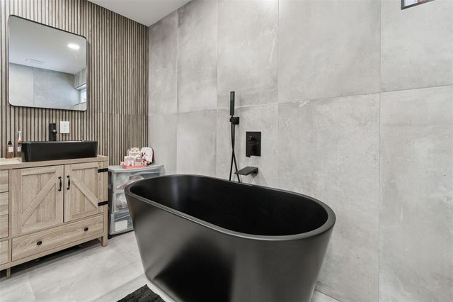 7853 SUNDOWN DRIVE, St Petersburg, FL 33709