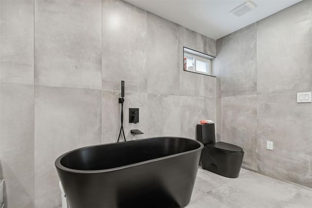 7853 SUNDOWN DRIVE, St Petersburg, FL 33709