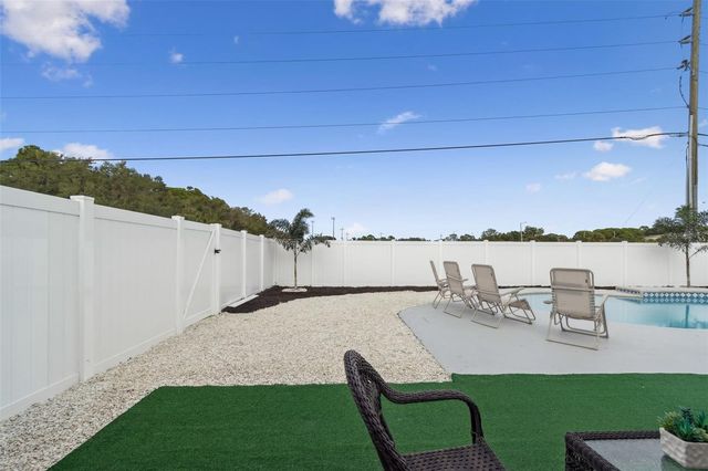 7853 SUNDOWN DRIVE, St Petersburg, FL 33709