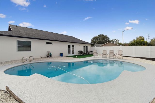 7853 SUNDOWN DRIVE, St Petersburg, FL 33709