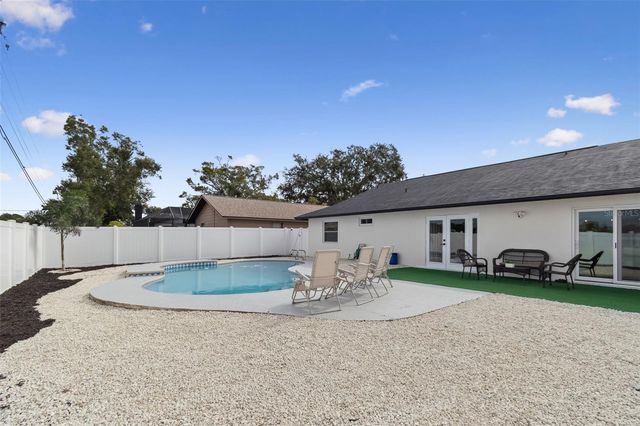 7853 SUNDOWN DRIVE, St Petersburg, FL 33709