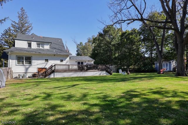 2 Dutch Ln, Scotch Plains Twp., NJ 07076