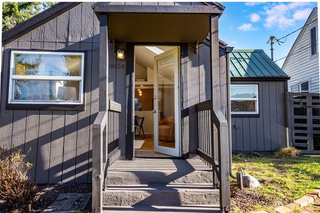 12406 2nd Place SW, Seattle, WA 98146