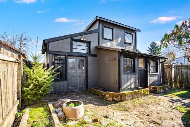 12406 2nd Place SW, Seattle, WA 98146