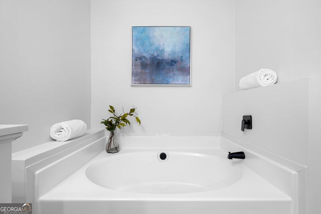 51 Pine Avenue, Commerce, GA 30529