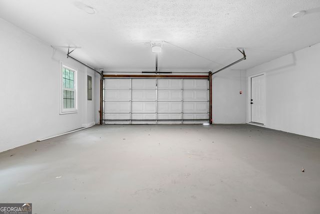 51 Pine Avenue, Commerce, GA 30529
