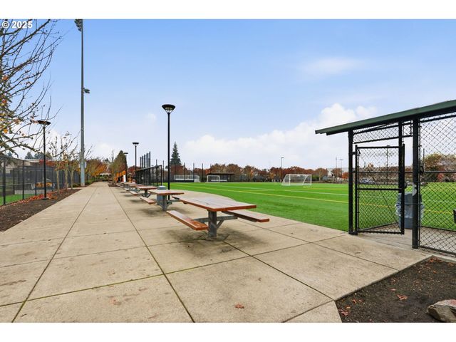 8013 Ne 35TH Ave, Vancouver, WA 98665