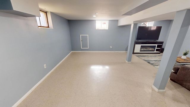 176 E Grand Avenue, Fox Lake, IL 60020