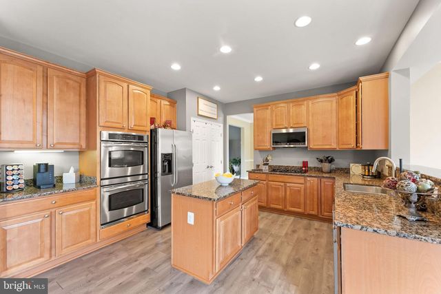 14213 SHARPSHINNED DR, Gainesville, VA 20155