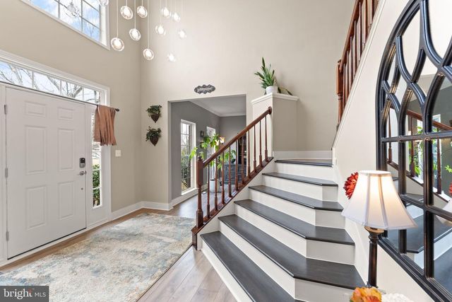 14213 SHARPSHINNED DR, Gainesville, VA 20155