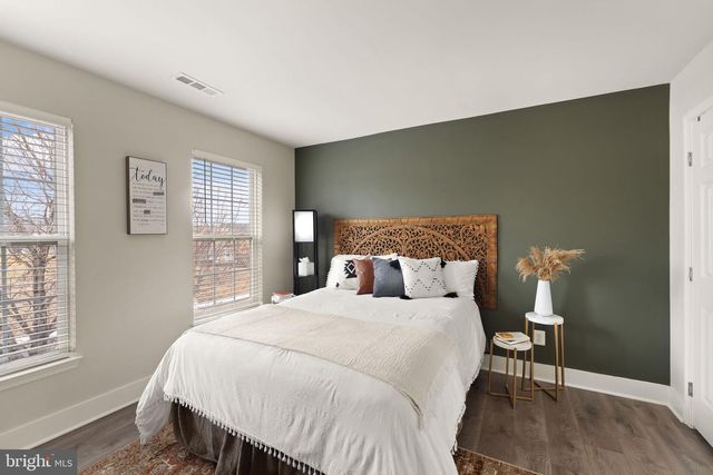 14213 SHARPSHINNED DR, Gainesville, VA 20155