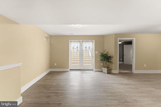 14213 SHARPSHINNED DR, Gainesville, VA 20155