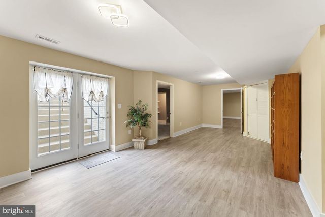 14213 SHARPSHINNED DR, Gainesville, VA 20155