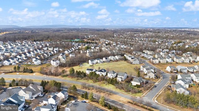 14213 SHARPSHINNED DR, Gainesville, VA 20155