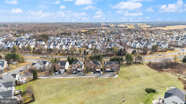 14213 SHARPSHINNED DR, Gainesville, VA 20155