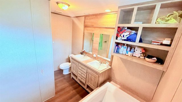 886 Road 51023, Cleveland, TX 77327