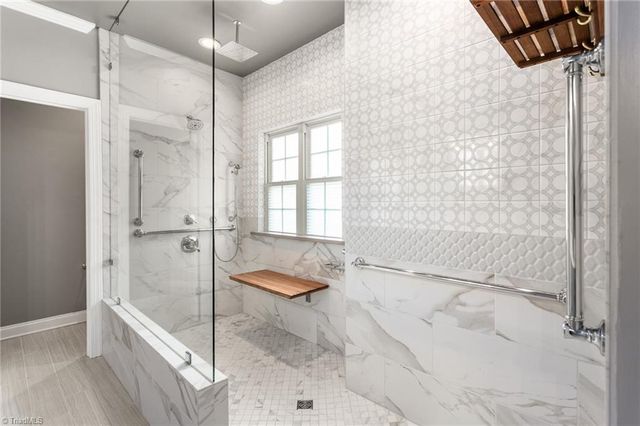 150 Serenity Pointe Drive, Kernersville, NC 27284