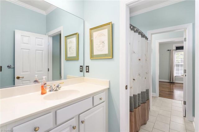 150 Serenity Pointe Drive, Kernersville, NC 27284