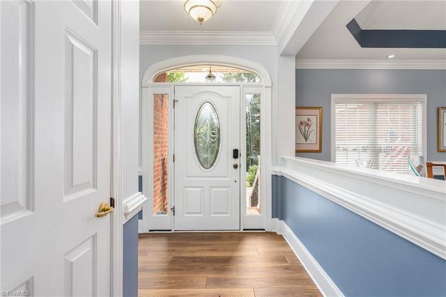 150 Serenity Pointe Drive, Kernersville, NC 27284