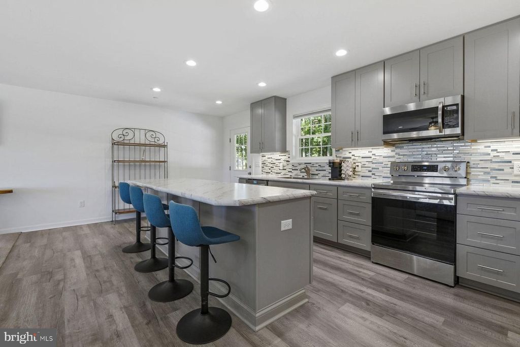 Image 15 of property listing at 11006 MUMFORD RD, Bishopville, MD 21813