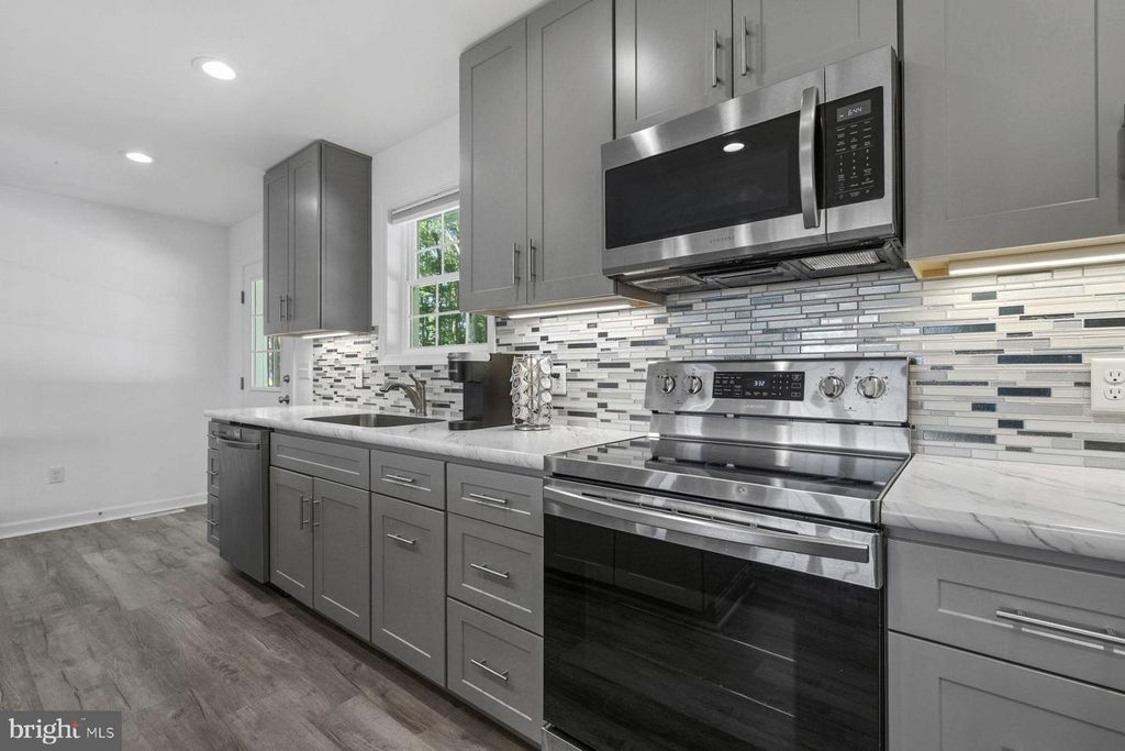 Image 16 of property listing at 11006 MUMFORD RD, Bishopville, MD 21813