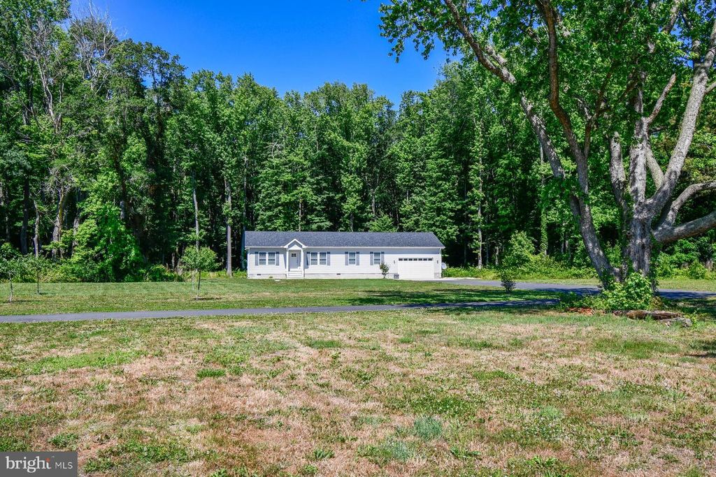 Image 3 of property listing at 11006 MUMFORD RD, Bishopville, MD 21813