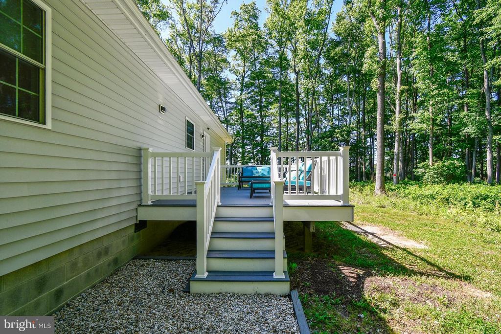Image 45 of property listing at 11006 MUMFORD RD, Bishopville, MD 21813