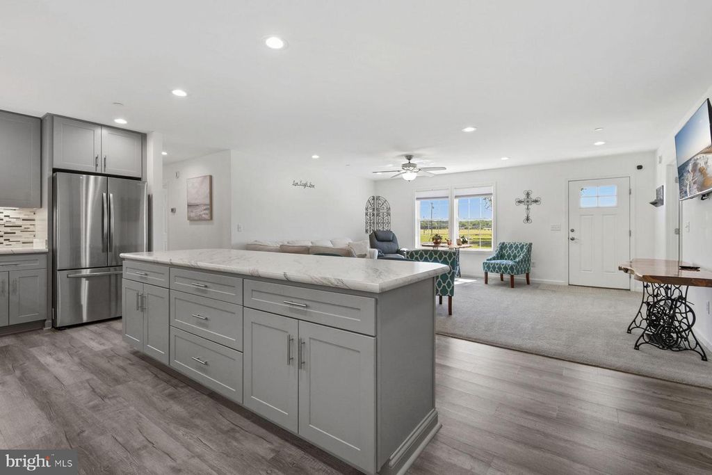 Image 9 of property listing at 11006 MUMFORD RD, Bishopville, MD 21813